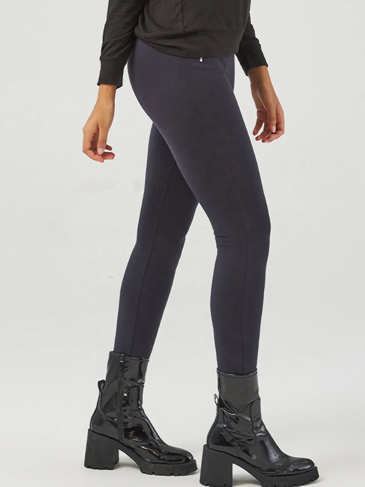 Luxe Ponte Zip Pockets Skinny Pants