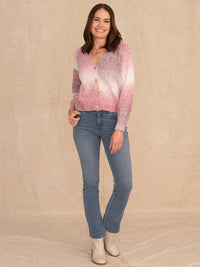 Petite Kick Out Mid Rise Jean In Light Wash