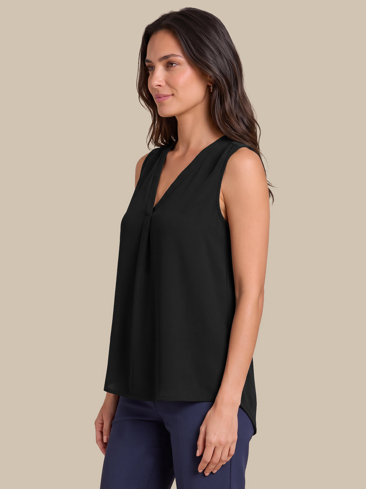 V-Neck Smocked Shoulder Cool Feel Top