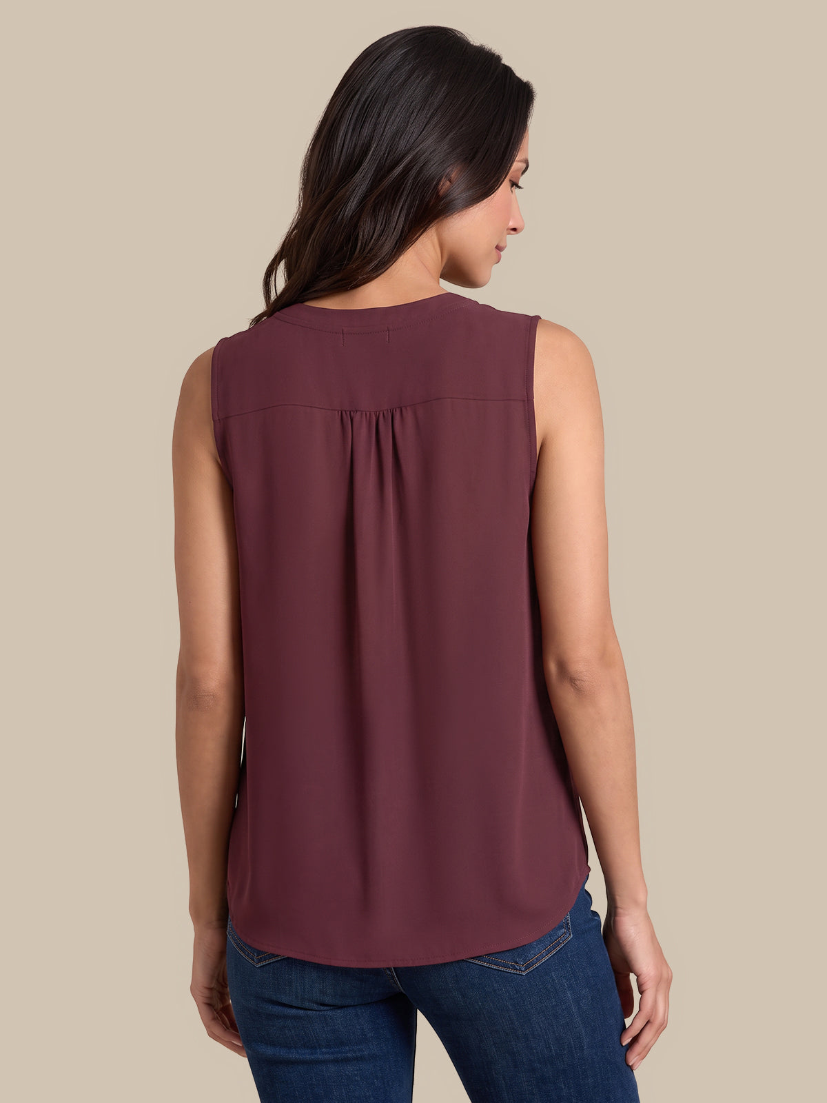 V-Neck Smocked Shoulder Cool Feel Top