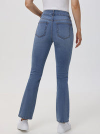 Petite Kick Out Mid Rise Jean In Light Wash