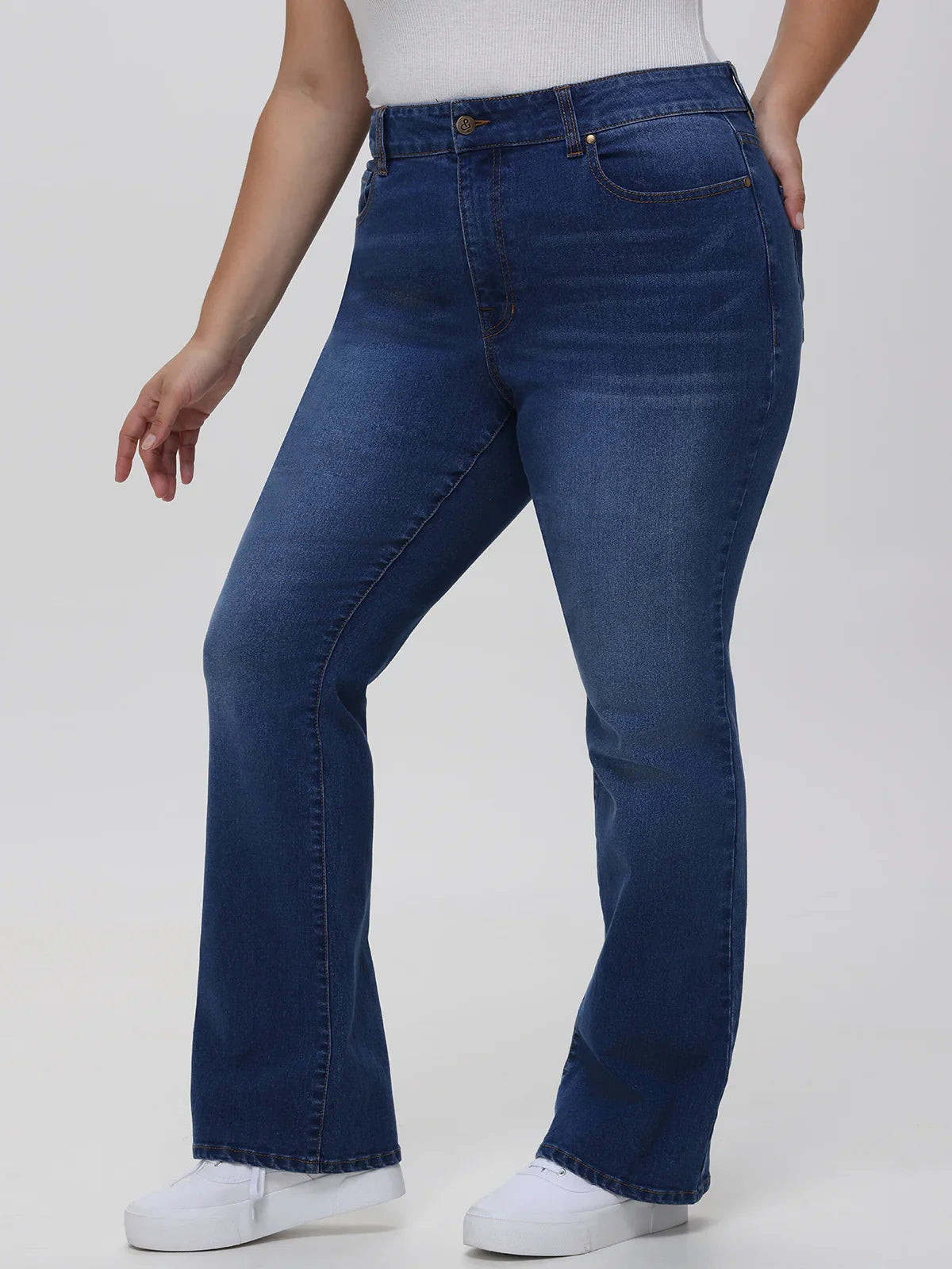 Plus Kick Out High Rise Jean In Medium Wash