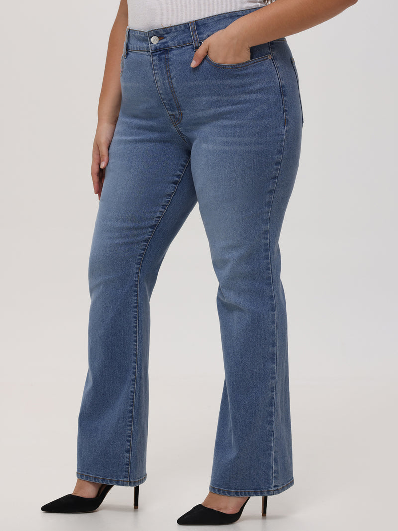 Plus Kick Out High Rise Jean In Light Wash