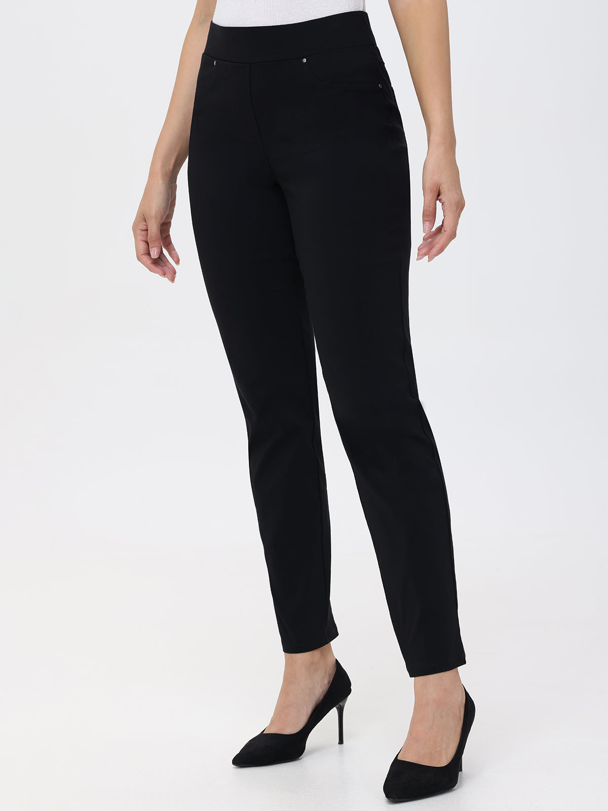 Petite Millennium Straight Leg Pull-On Pants