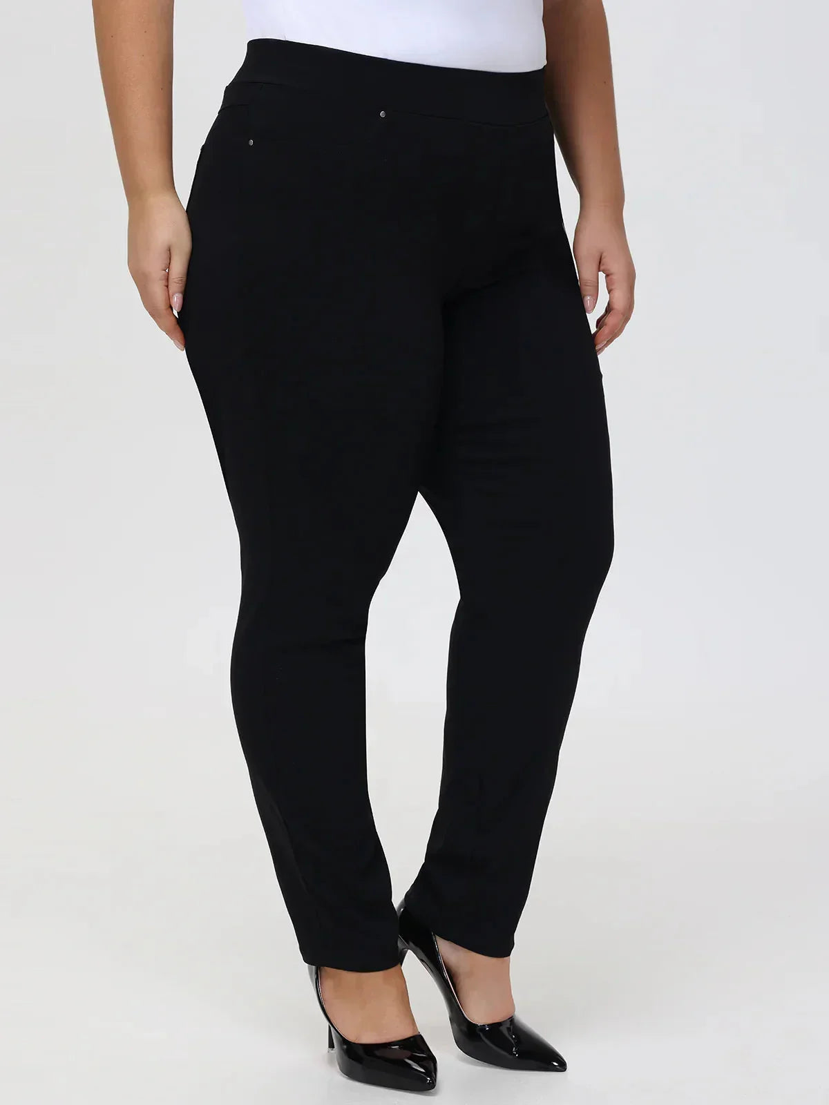 Plus Ultra Stretch Straight Leg Pull-On Pants