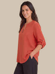 3/4 Sleeve Popover Blouse