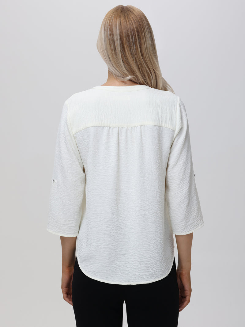 3/4 Sleeve Popover Blouse