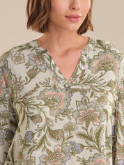 Floral 3/4 Sleeve Popover Blouse