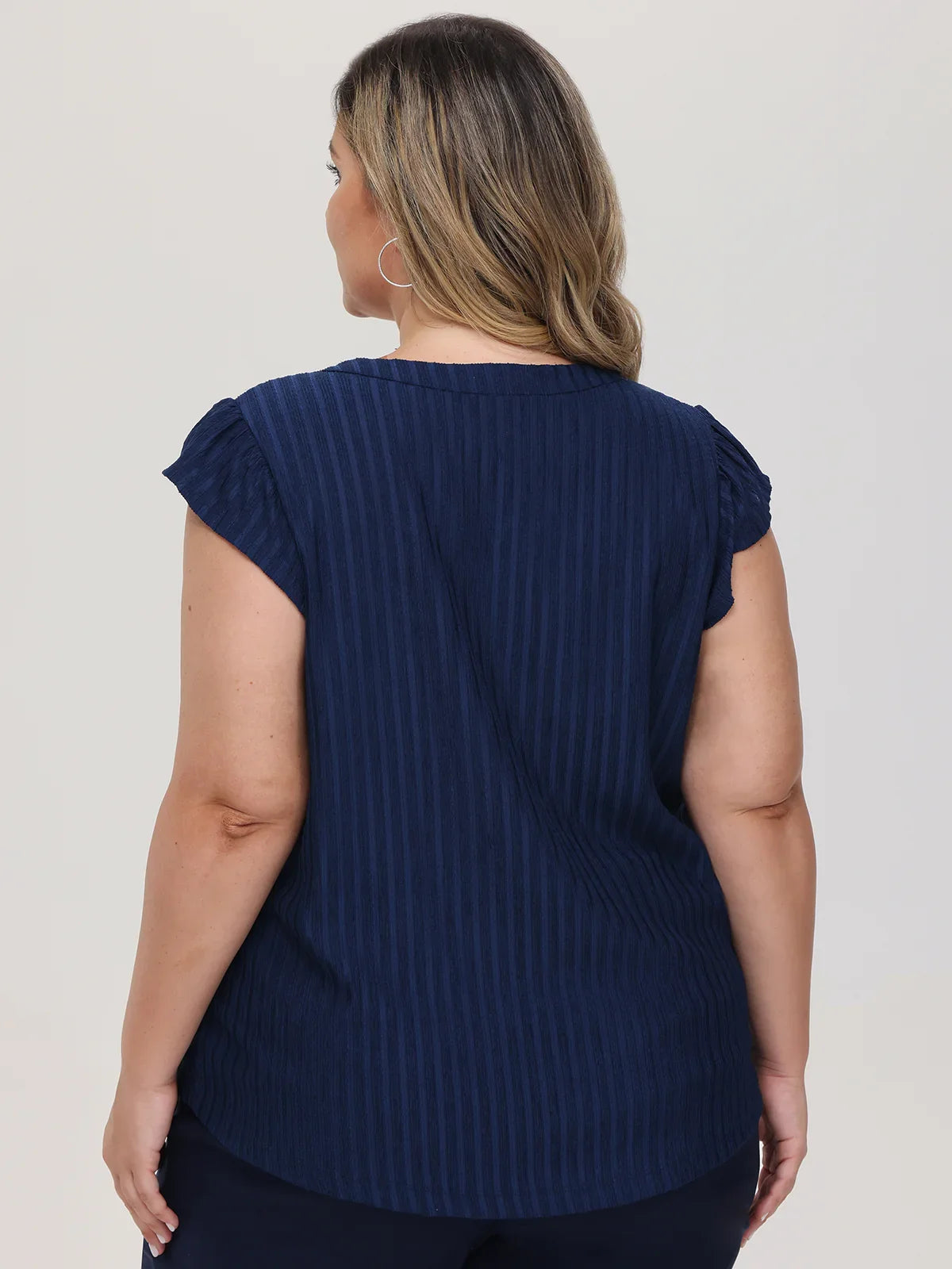 Plus Flutter Sleeve Knit Top