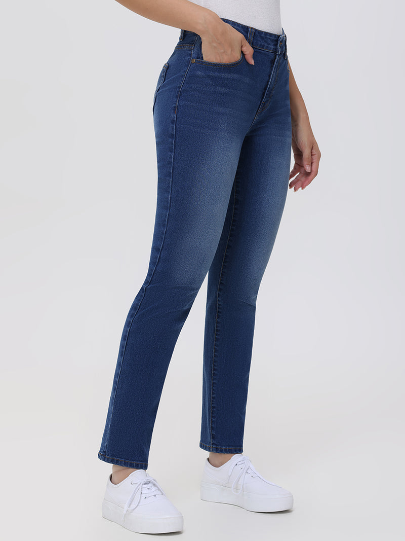 Petite Straight Mid Rise Jean In Medium Wash