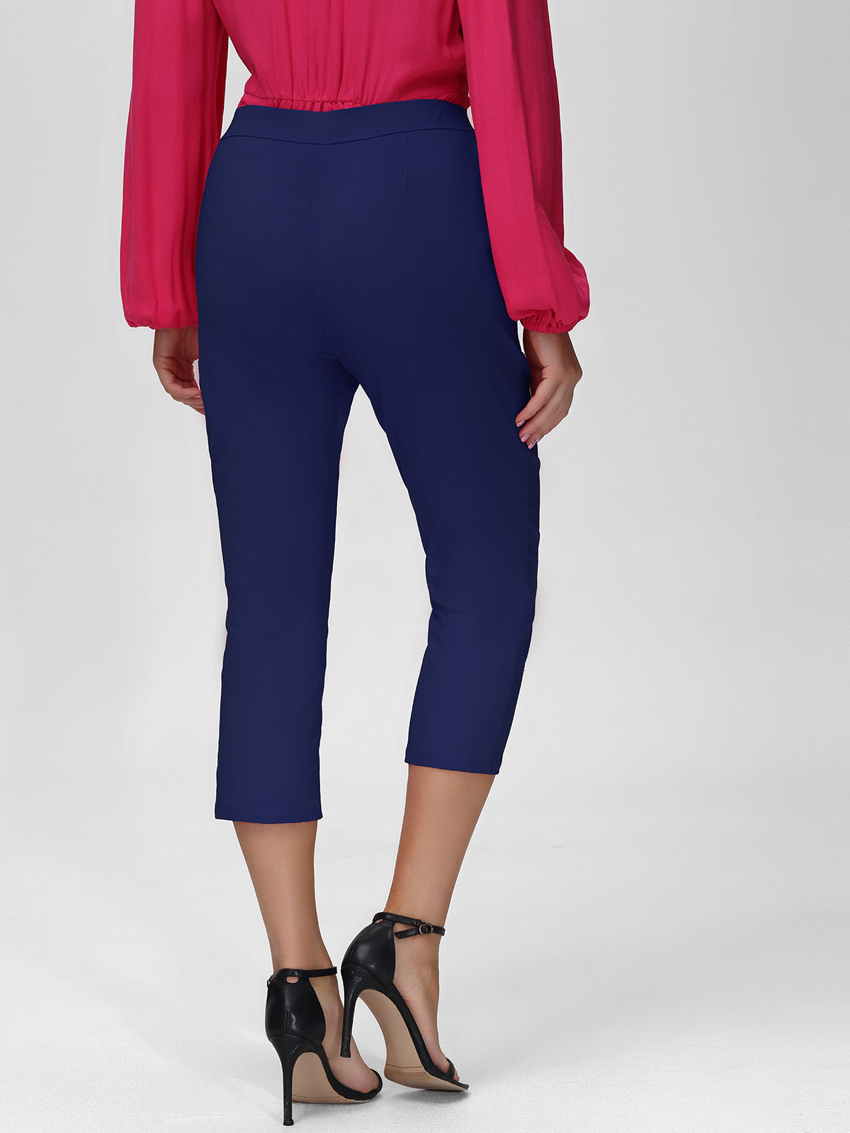 Mid Waist Pull-On Capri Pants