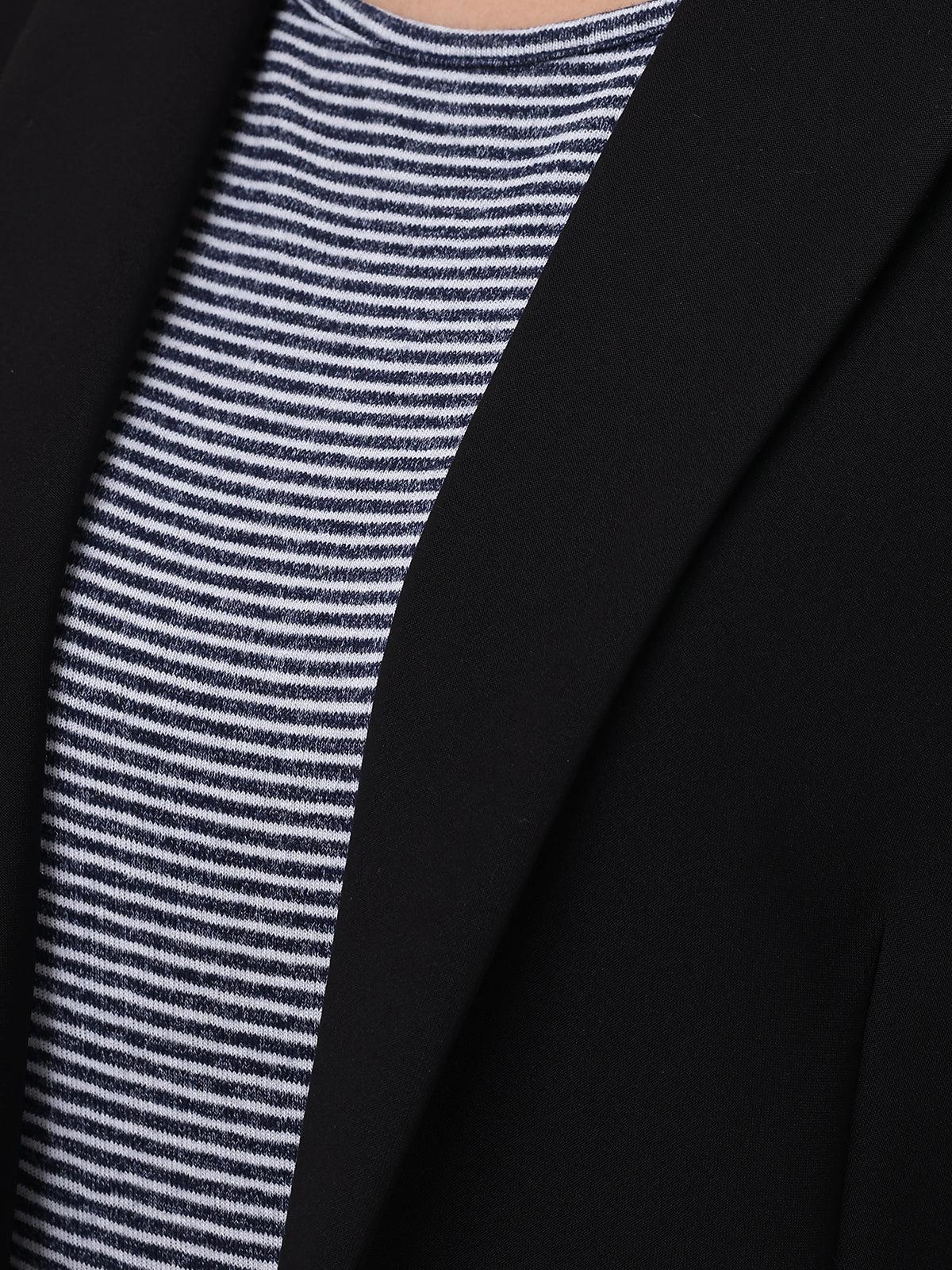 Zip Pocket Crop Blazer