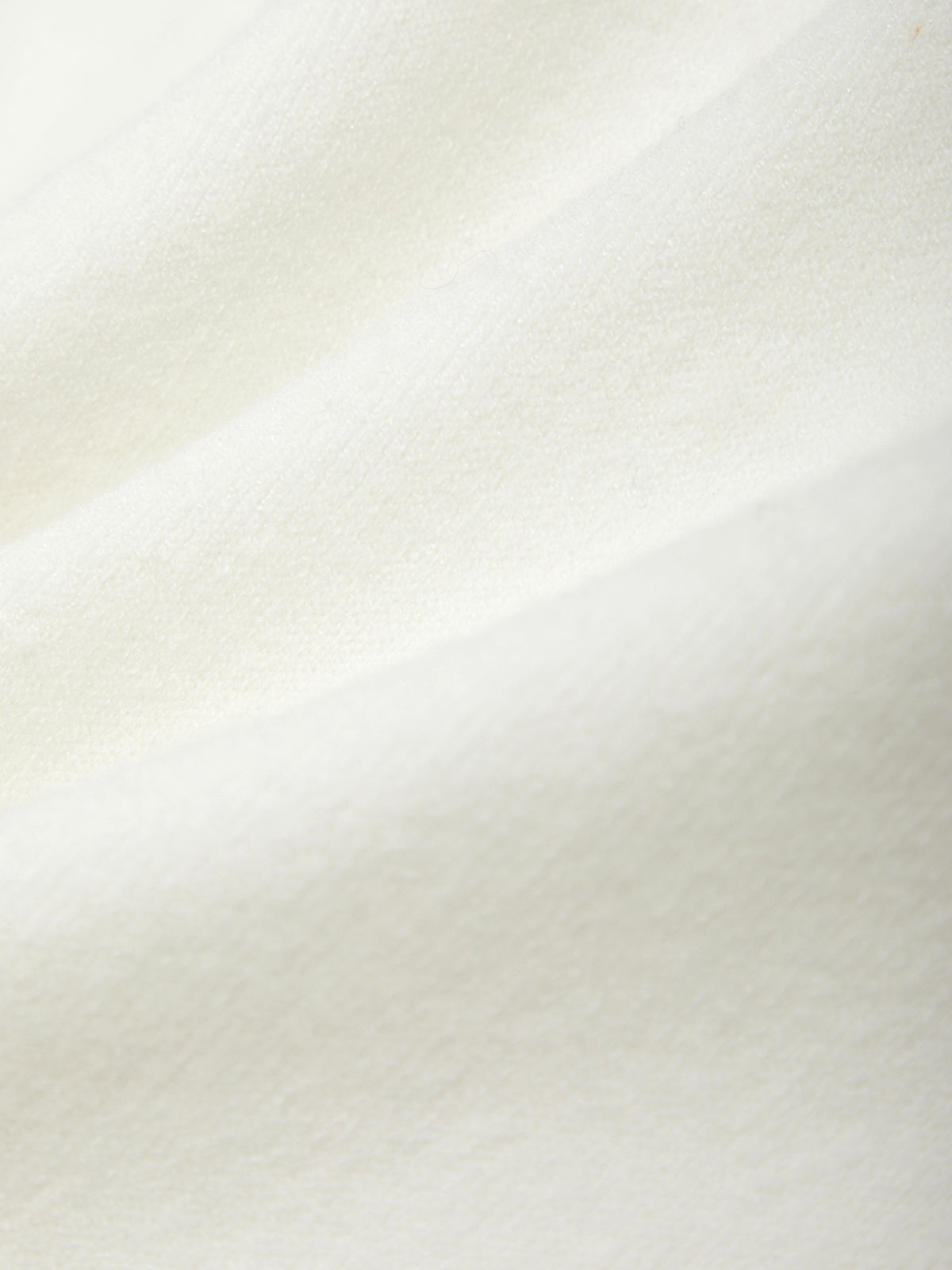 Gradient of light gray to white