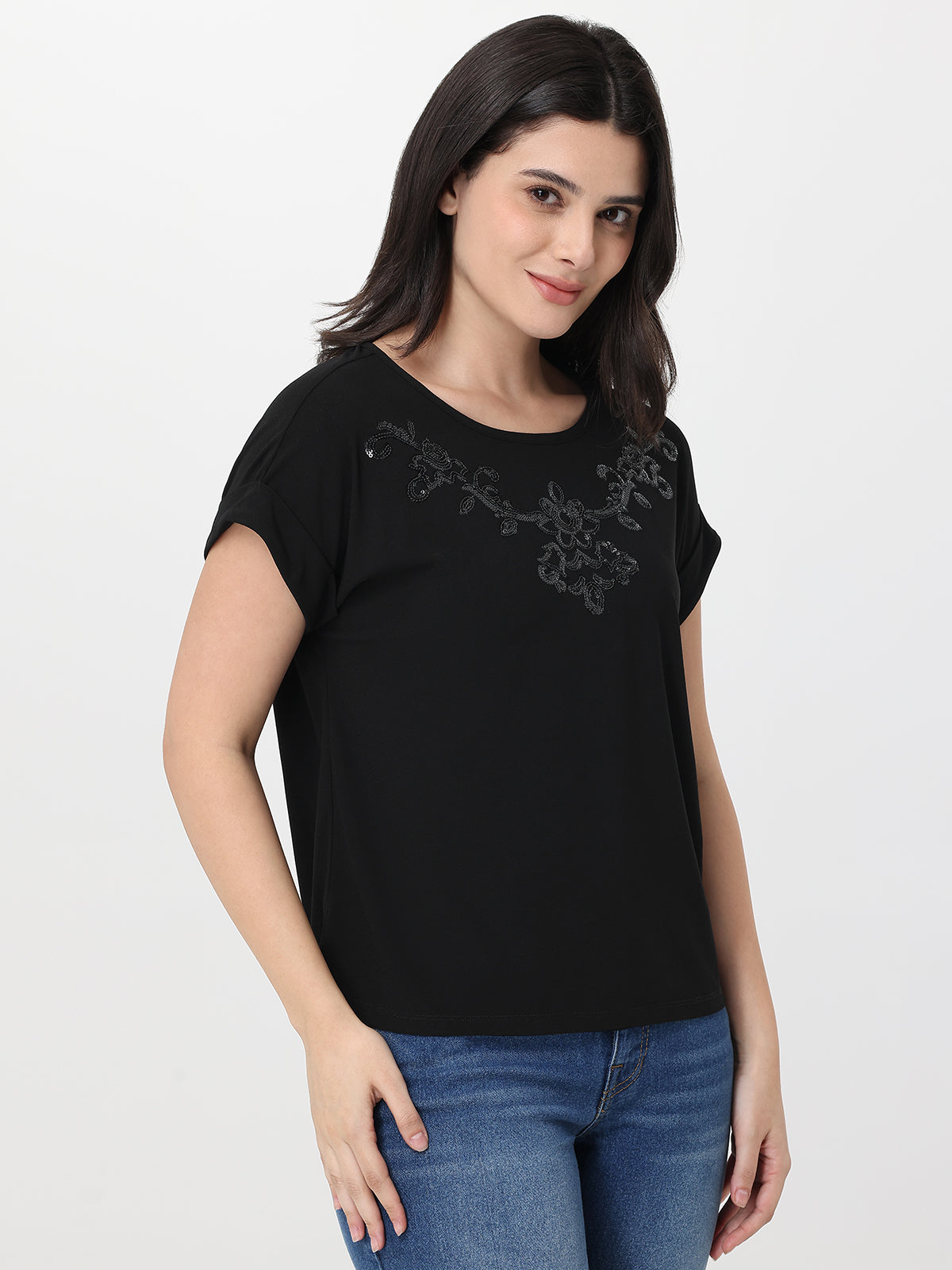 Crewneck Sequin Cool Feel Top