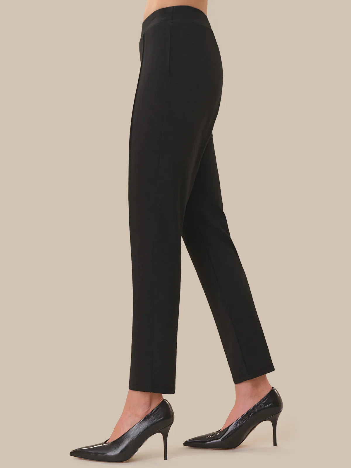 Luxe Ponte Pintuck Crop Pants