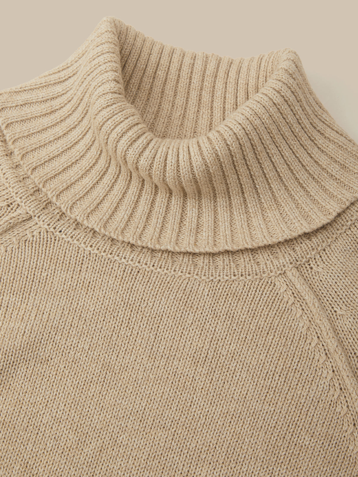 Raglan Sleeve Crewneck Sweater